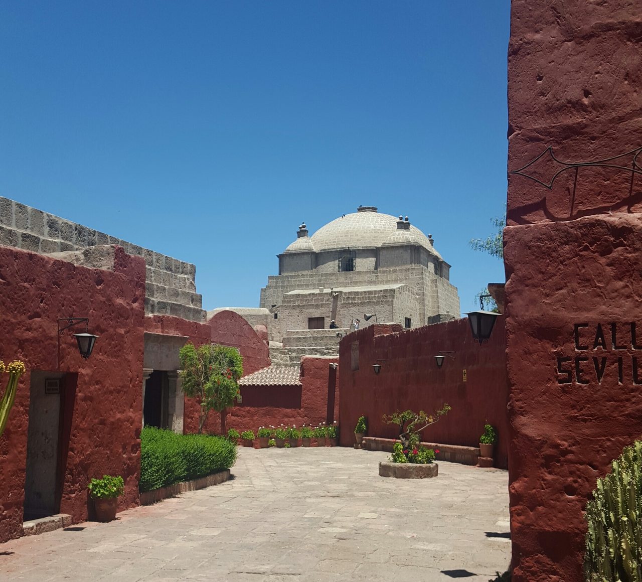Colonial architecture in Arequipa, Peru's white city