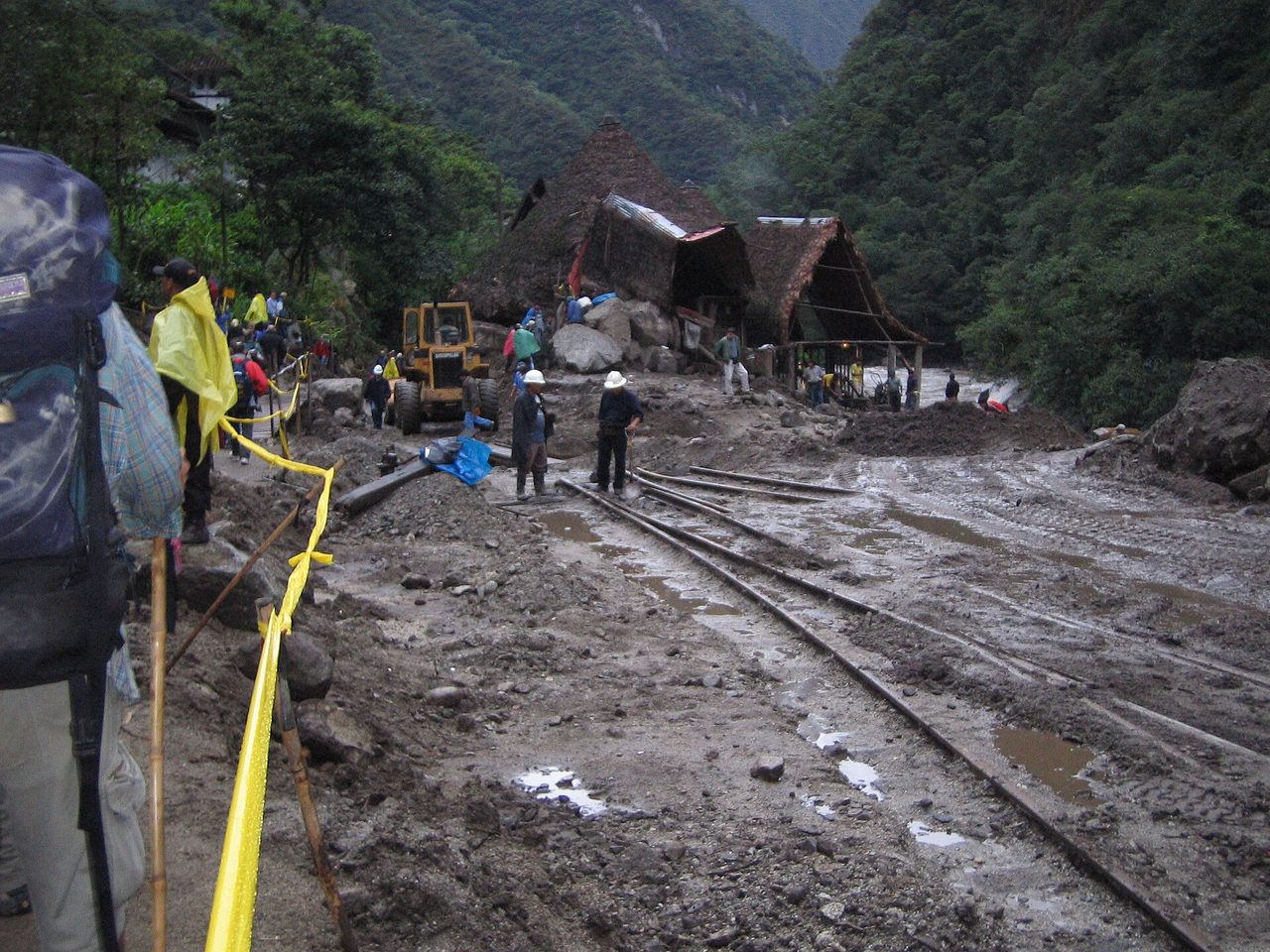 Walking the railway tracks from Hidroelectrica to Aguas Calientes